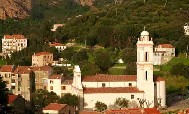 辽宁红河峡谷漂流旅游遭不公待遇 始作俑者遭调离