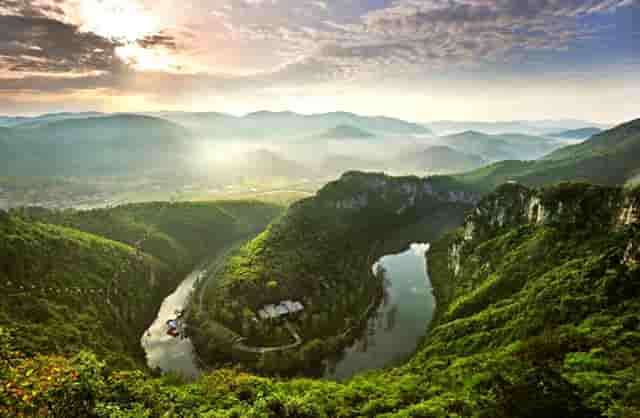 BBR万国IWC葡萄牙系列恒定动力陀飞轮“150周年”特别版