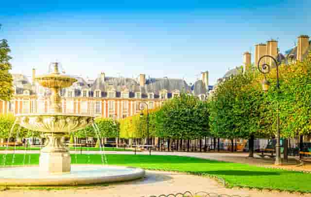 蔡嘉珍成功獲得註冊理財規劃師資格